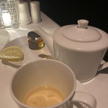 Orchids - tea - Breakfast & Brunch Near Me - Honolulu, Hawaii
