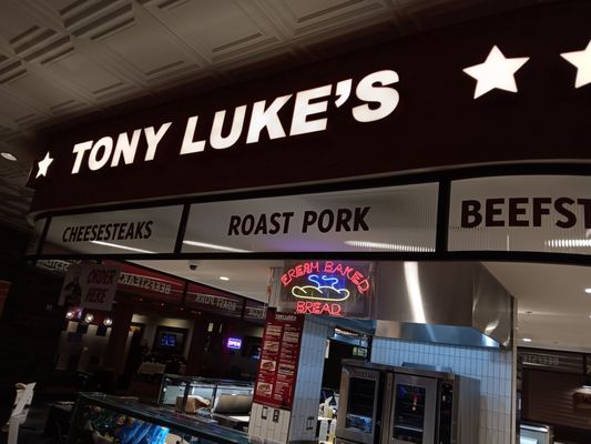Tony Luke's by null