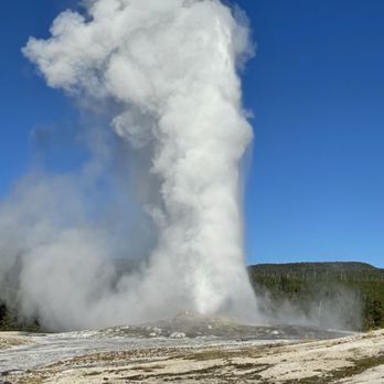 Old Faithful - Observation Point - Old Faithful - Hiking Near Me - Old Faithful, Wyoming