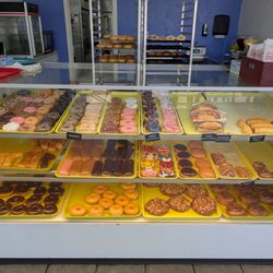 Fresh Donuts - Preparing for another day of Fresh Donuts~