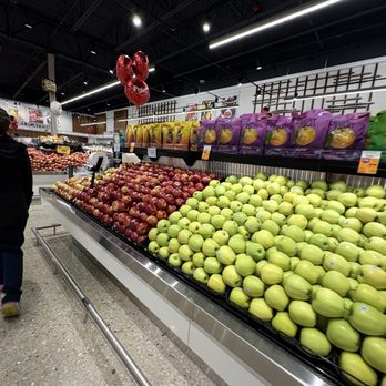 Pete's Fresh Market - International Grocery Near Me - Tinley Park, Illinois Pete's Fresh Market - International Grocery Near Me - Tinley Park, Illinois