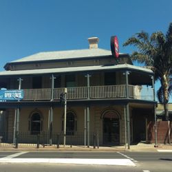 Windsor Hotel - Outside