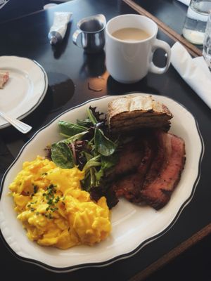 The Old York Tavern by null