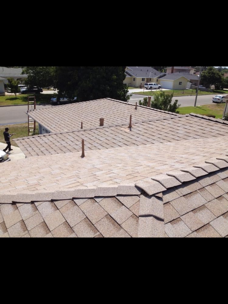 Slide of Selah Roofing 