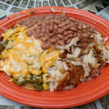 Barelas Coffee House - Huevos rancheros deluxe (with green chiles, no meat sauce) - New Mexican Cuisine Near Me - Albuquerque, New Mexico Barelas Coffee House - Huevos rancheros deluxe (with green chiles, no meat sauce) - New Mexican Cuisine Near Me - Albuquerque, New Mexico