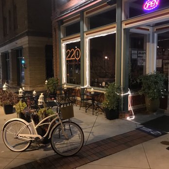 220 Cafe - View of the cute exterior at night - Bars Near Me - Statesville, North Carolina 220 Cafe - View of the cute exterior at night - Bars Near Me - Statesville, North Carolina