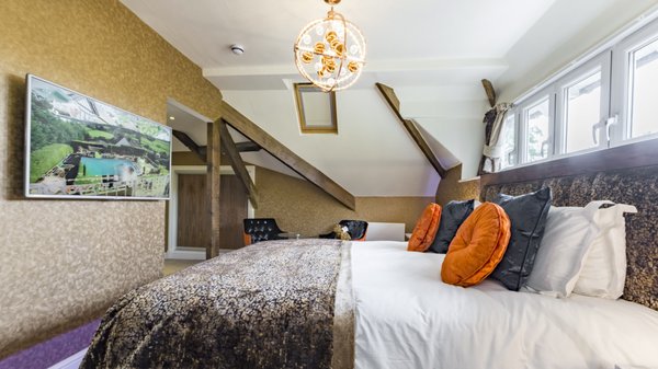 The Cranleigh Boutique by null