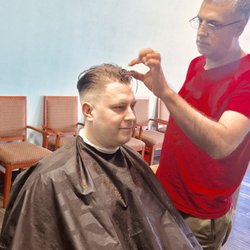 AZ Barber & Salon