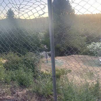 Lafayette Highlands Apartments - More broken fencing.. - Apartments Near Me - Lafayette, California