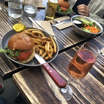 Broderick - Burger and Salad - Burgers Near Me - Walnut Creek, California