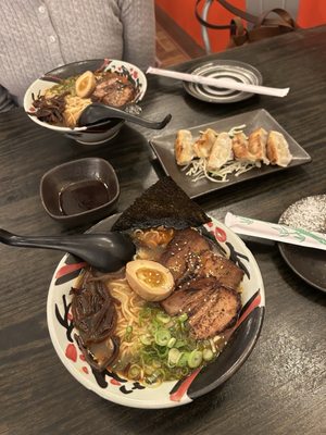 Tenka Ramen by null