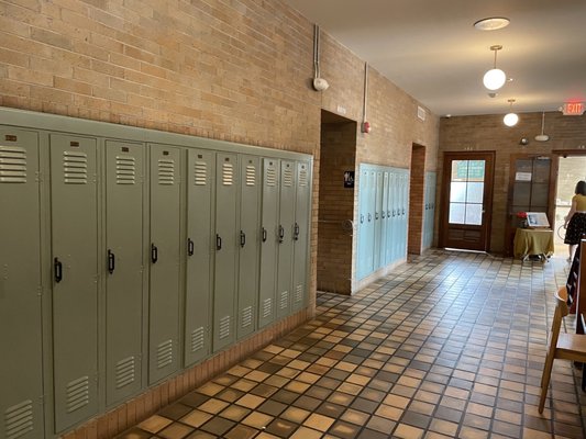 Emmett's Cafe by null