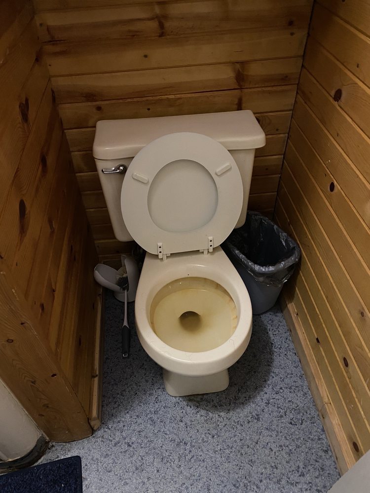 BIRCH LAKE BAR & RESORT Updated June 2024 5320 Lakewood Rd, Harshaw, Wisconsin Hotels