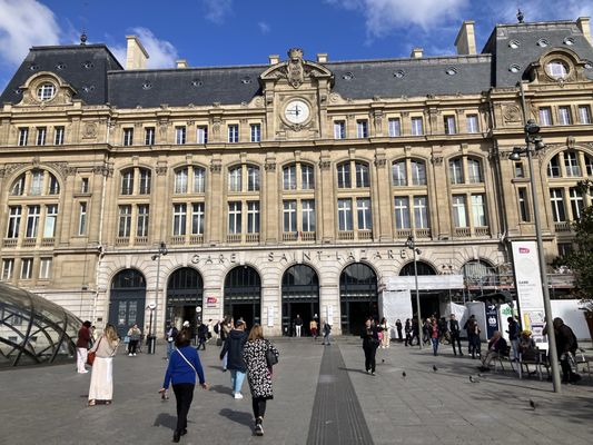 Saint-Lazare by null