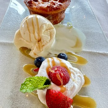 Nick & G's Restaurant - a plate of desserts - New American Near Me - Rancho Santa Fe, California Nick & G's Restaurant - a plate of desserts - New American Near Me - Rancho Santa Fe, California
