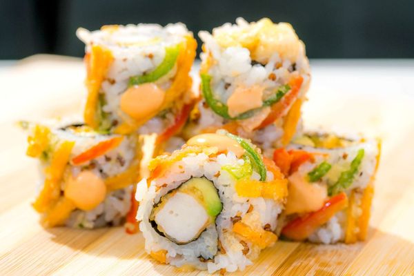 OPLANTE Vegan Sushi & Wok Végétalien Montreal (x Yuan) by null