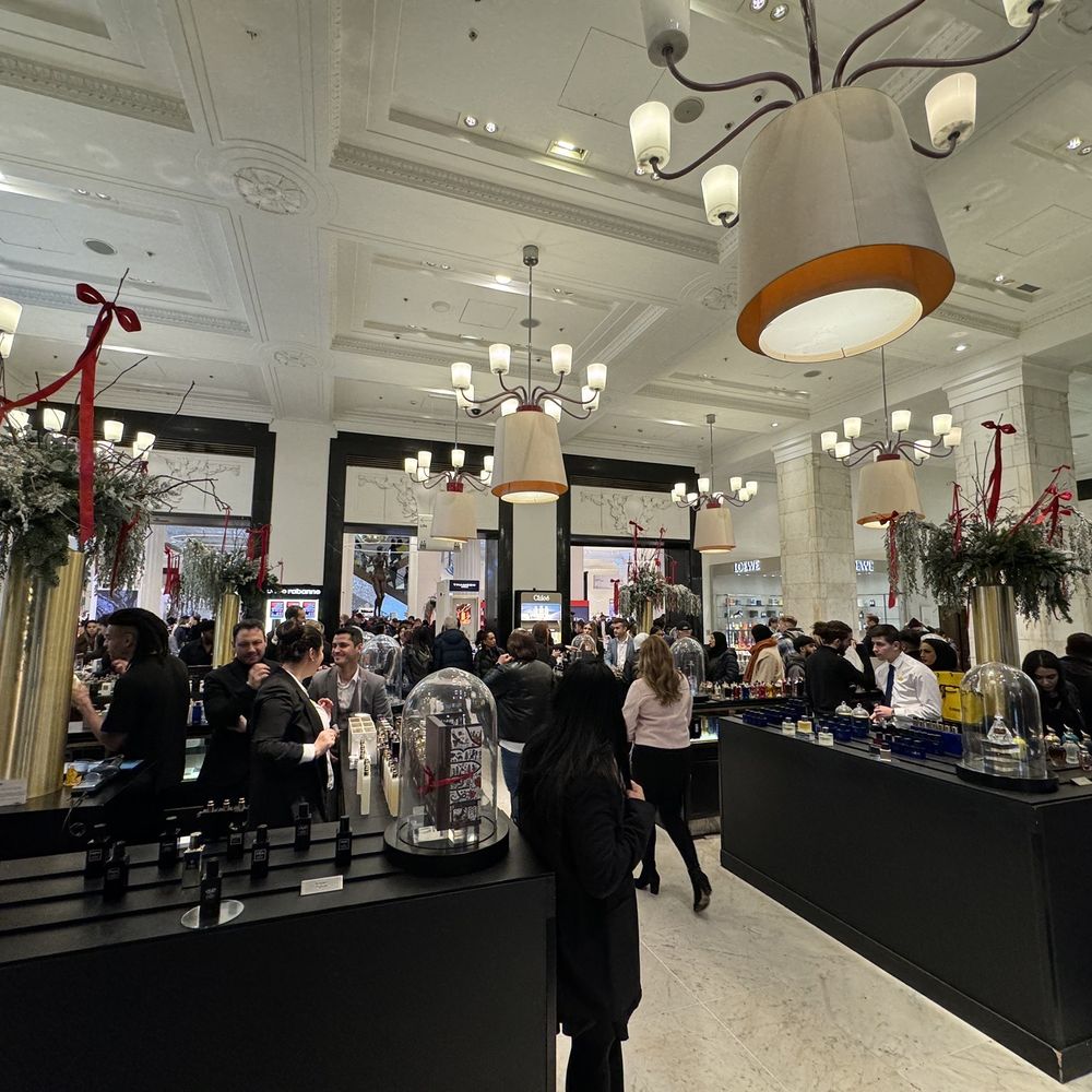 Selfridges - Department Stores Near Me - London, LND Selfridges - Department Stores Near Me - London, LND