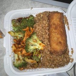 Chef Huang's - Can a brother get some chicken with his chicken and broccoli?