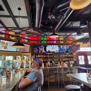 Phil's BBQ - Full bar it's available. - Barbeque Near Me - Temecula, California Phil's BBQ - Full bar it's available. - Barbeque Near Me - Temecula, California