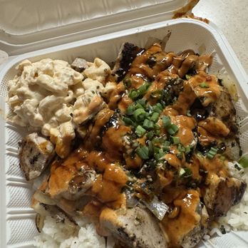 Da Bald Guy - Spicy Ahi Pan-Fried Poke - Food Trucks Near Me - Kahuku, Hawaii Da Bald Guy - Spicy Ahi Pan-Fried Poke - Food Trucks Near Me - Kahuku, Hawaii