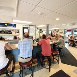 Bemus Point Inn - Main seating area
