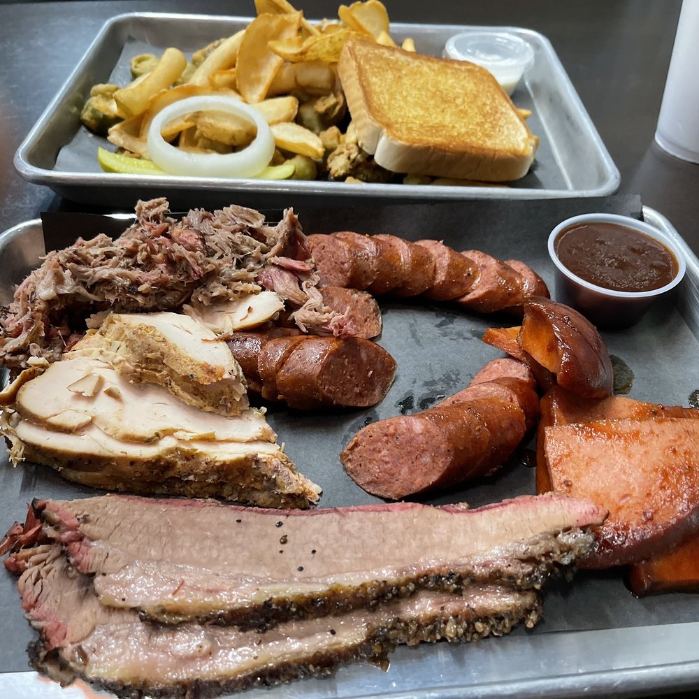Rustlers BBQ - Sampler platter - Southern Near Me - Henryetta, Oklahoma