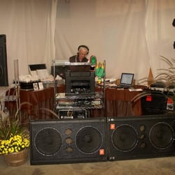 Sonny Heller's Music Box DJ Entertainment - One of my dj systems at a wedding dance 2009.