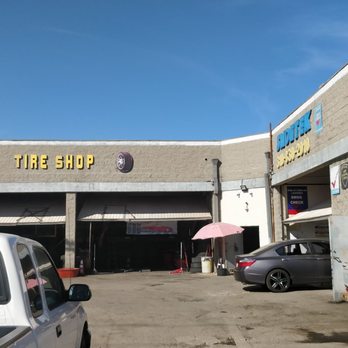 D & R Radiator - The entire corner building contains three different auto mechanic specialists: Tires, Smog Check and Radiators - Auto Repair Near Me - Wilmington, California D & R Radiator - The entire corner building contains three different auto mechanic specialists: Tires, Smog Check and Radiators - Auto Repair Near Me - Wilmington, California