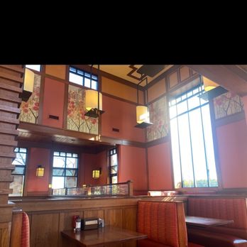 Arby's - Dining area - Fast Food Near Me - Glen Allen, Virginia