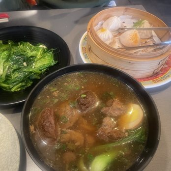 Dumpling Den - Shanghainese Near Me - Fort Lee, New Jersey