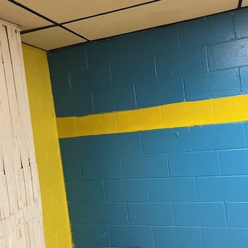 Kellis Clean Korners - colors and designs not requested and poorly done - Home Cleaning Near Me