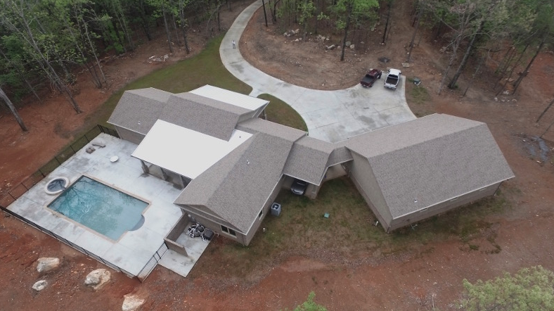 Slide of Midian Roofing