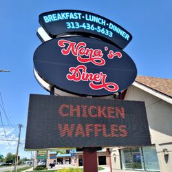Nona's Diner - Try the Walleye and Waffle just ask