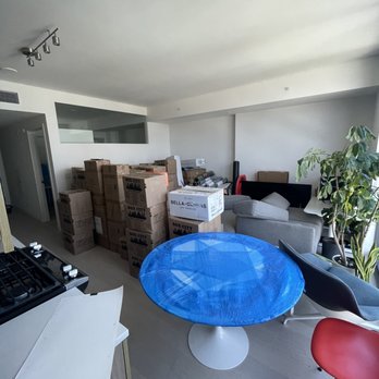 Moving Brothers Inc - All our stuff arrived safe and sound. Now we have to unpack - Movers Near Me - Encino, California Moving Brothers Inc - All our stuff arrived safe and sound. Now we have to unpack - Movers Near Me - Encino, California