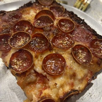 Kizza Pizza - Pepperoni pizza - Pizza Near Me - Cedar Park, Texas