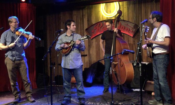 The PEARL/The Blue Pearl by null