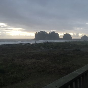 Quileute Oceanside Resort - View from our balcony - Hotels Near Me - La Push, Washington Quileute Oceanside Resort - View from our balcony - Hotels Near Me - La Push, Washington