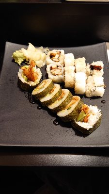 Sushi Daruma by null