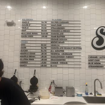 Stella's Ice Cream - August Menu - Ice Cream & Frozen Yogurt Near Me - McKinney, Texas