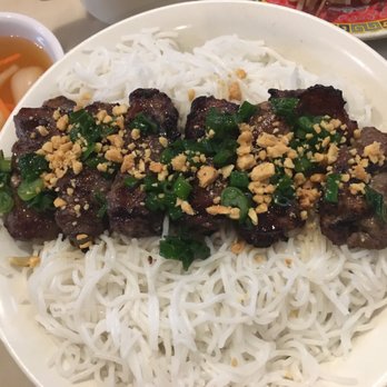 Pho Bang - Grilled beef over vermicelli - Vietnamese Near Me - New York, New York Pho Bang - Grilled beef over vermicelli - Vietnamese Near Me - New York, New York