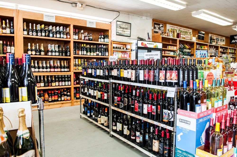 NAVY LIQUOR STORE Updated September 2024 7866 US Highway 51 N