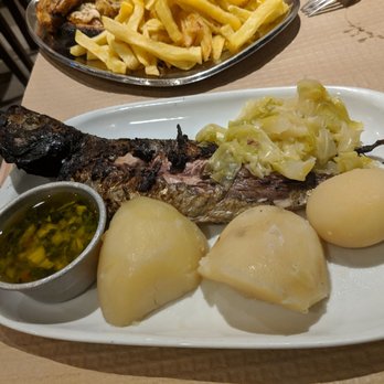 Pedro dos Frangos - Portuguese Near Me - Porto, 13