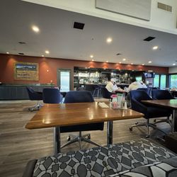 Green Valley Country Club - Restaurant bar
