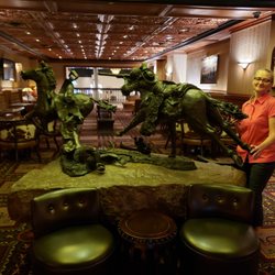 The Driskill Bar - Great sculptures and artwork in the lobby.