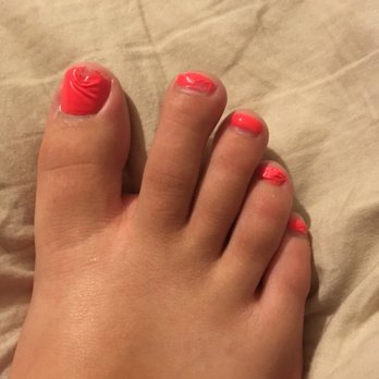 Creative Nails By Susan - Three hours after my pedicure. This is ridiculous. Going back to get a refund - Nail Salons Near Me - Chandler, Arizona