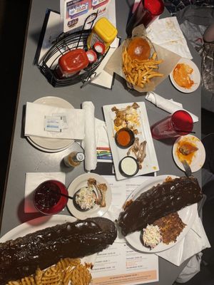B-52 Burgers & Brew Inver Grove Heights by null