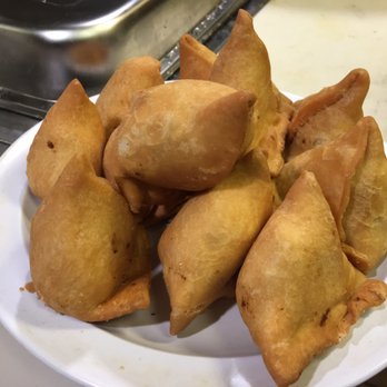 Tracy Spice And Sweets - Samosas with chutney - Grocery Near Me - Tracy, California
