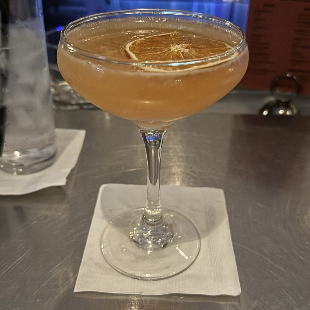 Hanny's - Lounges Near Me - Phoenix, Arizona