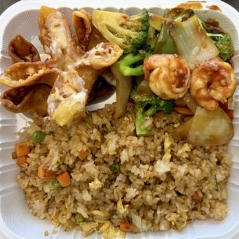 Dragon City - Crab rangoon, Shrimp with Broccoli, fried rice - Chinese Near Me - Bellevue, Pennsylvania