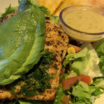 Bahama Breeze - Salmon tostada salad - Seafood Near Me - Altamonte Springs, Florida Bahama Breeze - Salmon tostada salad - Seafood Near Me - Altamonte Springs, Florida